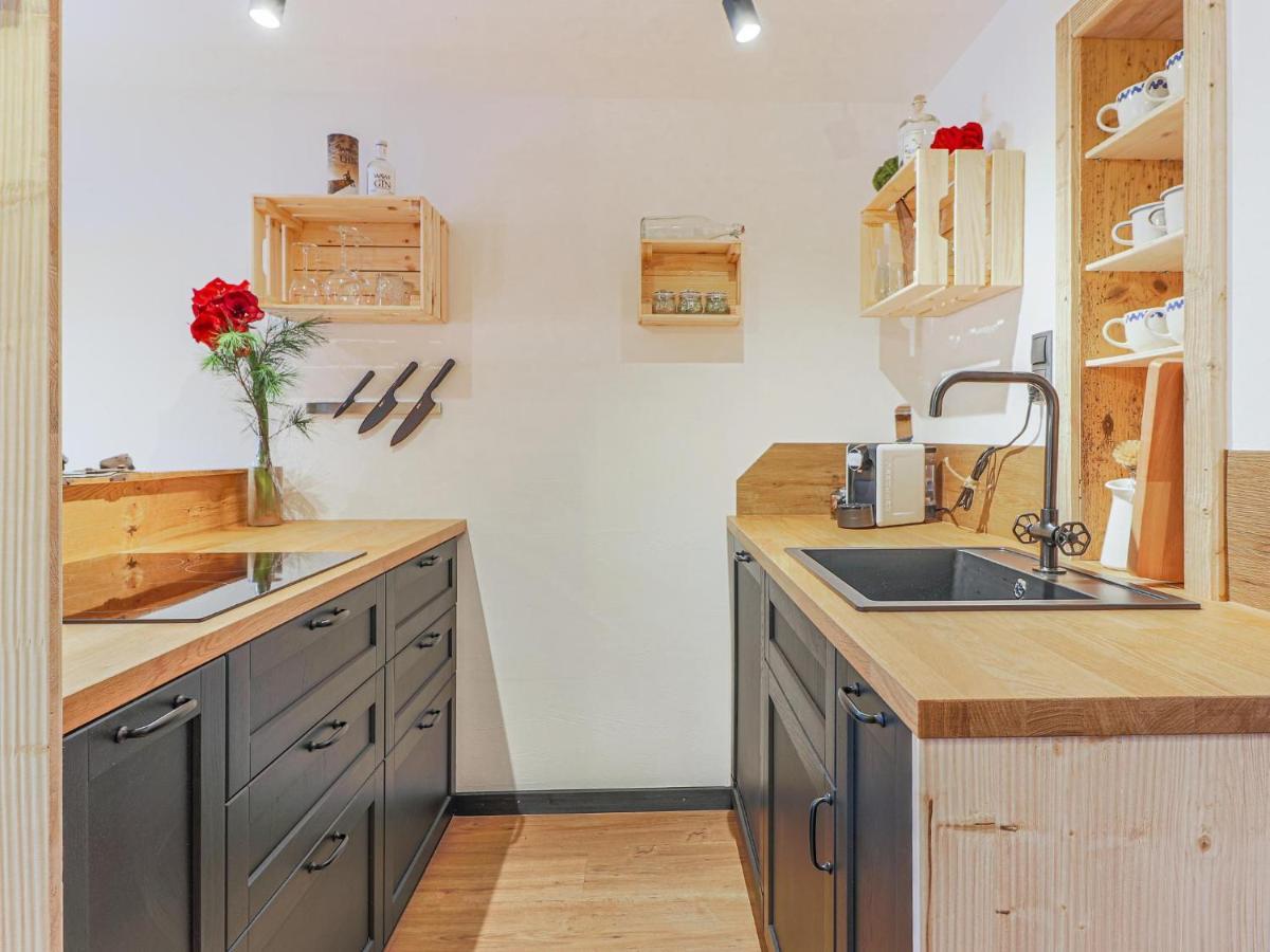 Klein Und Fein Wohnen Om Apartment Митерзил Екстериор снимка